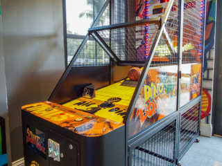 basketball arcade game teens space commercial