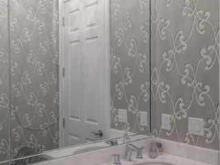 bathroom with wallpaper