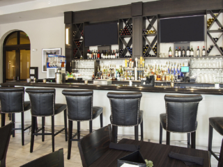 commercial bar interior design