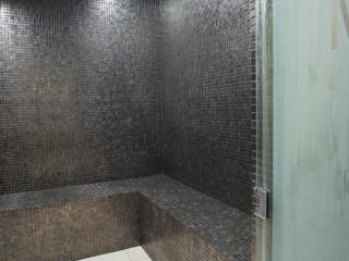 commercial shower gym