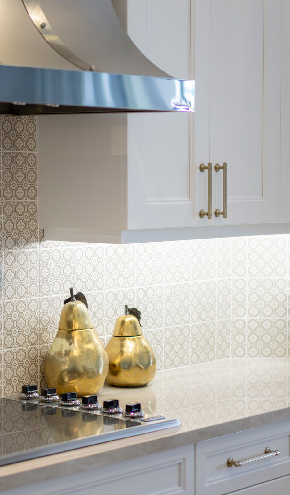 kitchen design with gold pear accessories